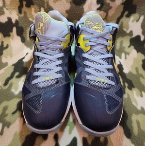 Nike LeBron 9 Low Obsidan Cyber Size 13